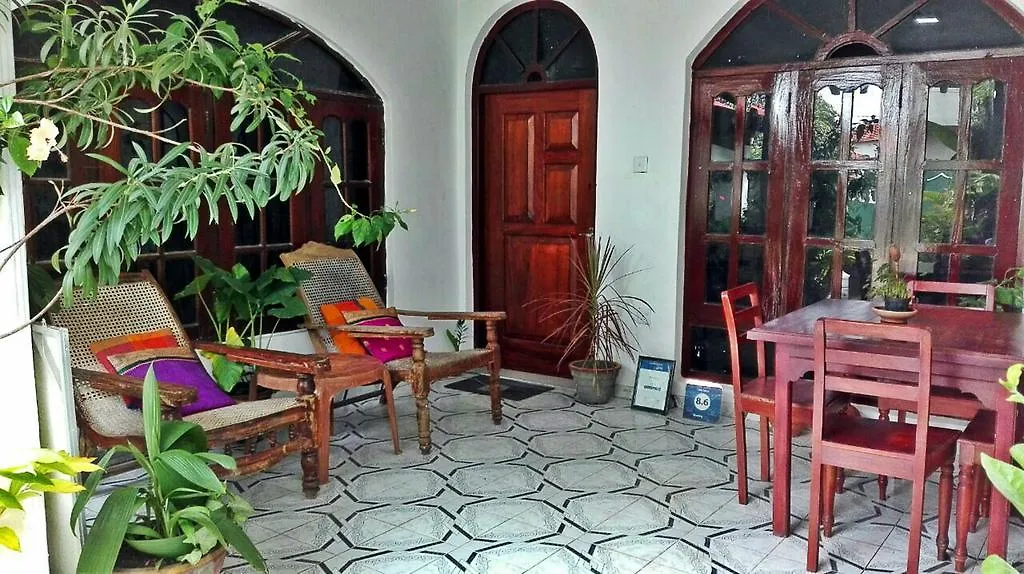 Villa Extra Negombo